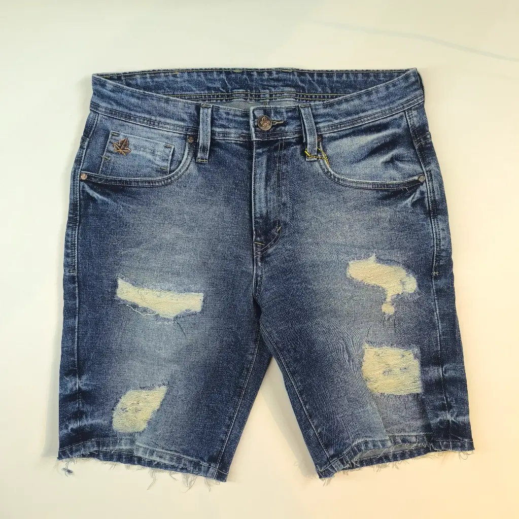 BERMUDAS JEANS SHORT NATUREX STONE WASH DESTROYED